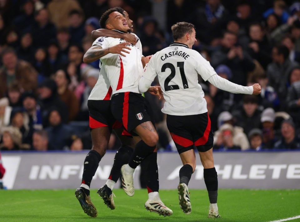 官方：凯塞多踩踏对手染红停赛3场 盖耶掌掴队友停赛2场