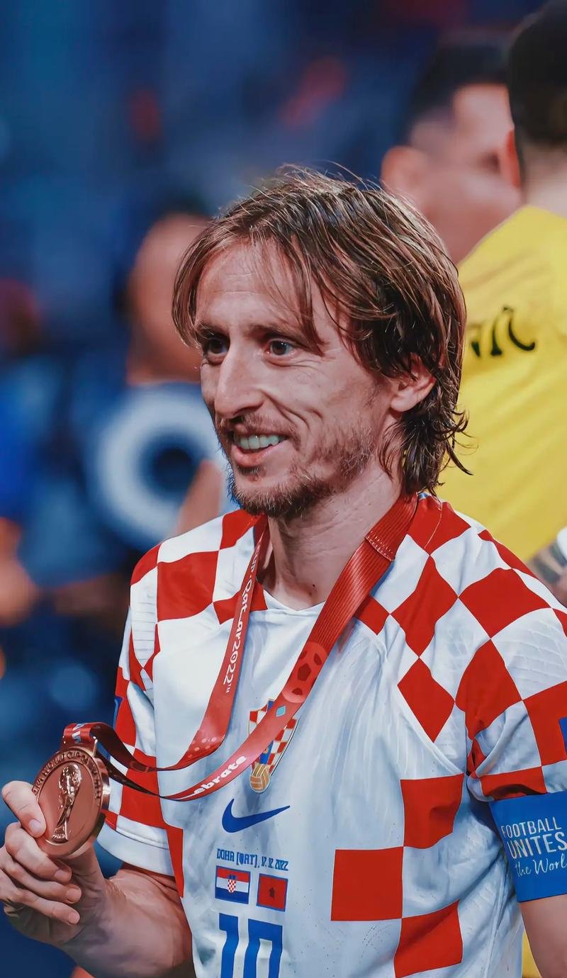 拉波尔塔：如无意外月底回归诺坎普；弗里克在巴萨很开心